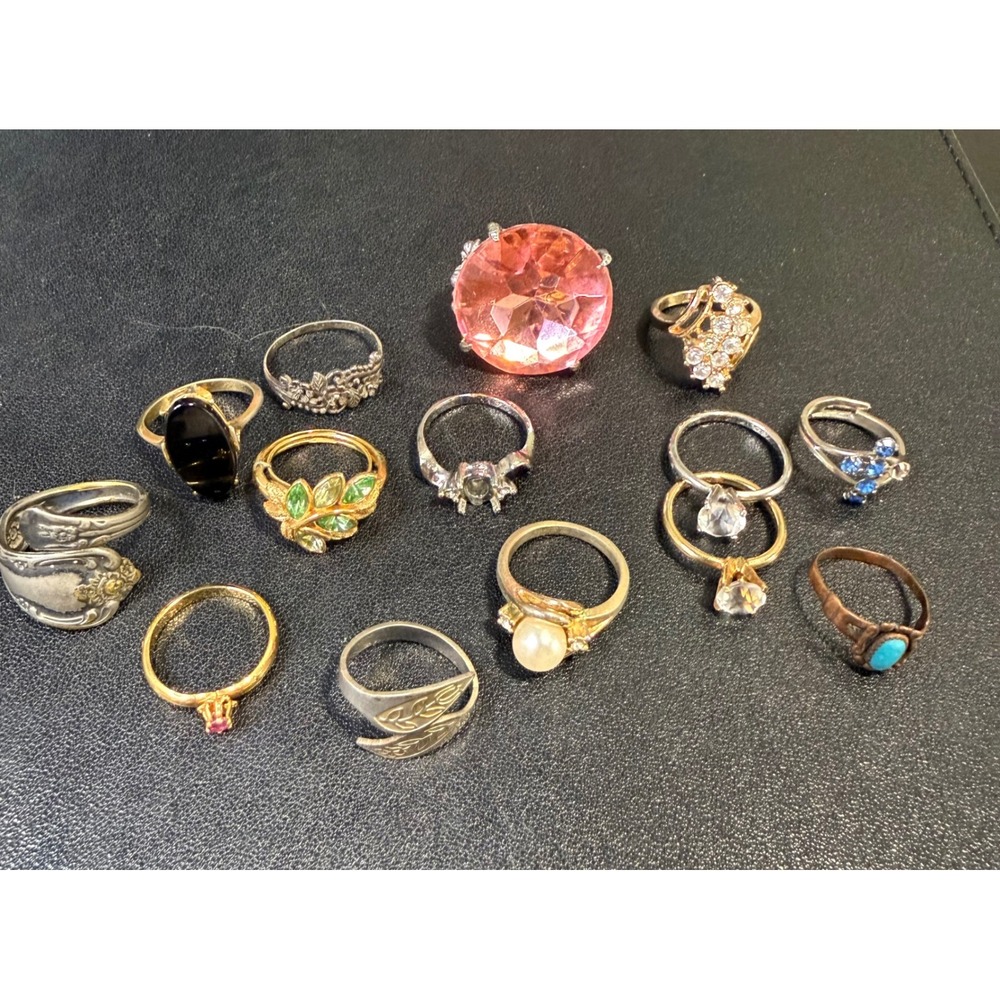 Vintage Costume Jewelry Ring Lot 13pc Statement Cocktail Pearl Turquoise Tones